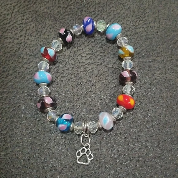 Paw Print Bracelet - Picture 4 of 7